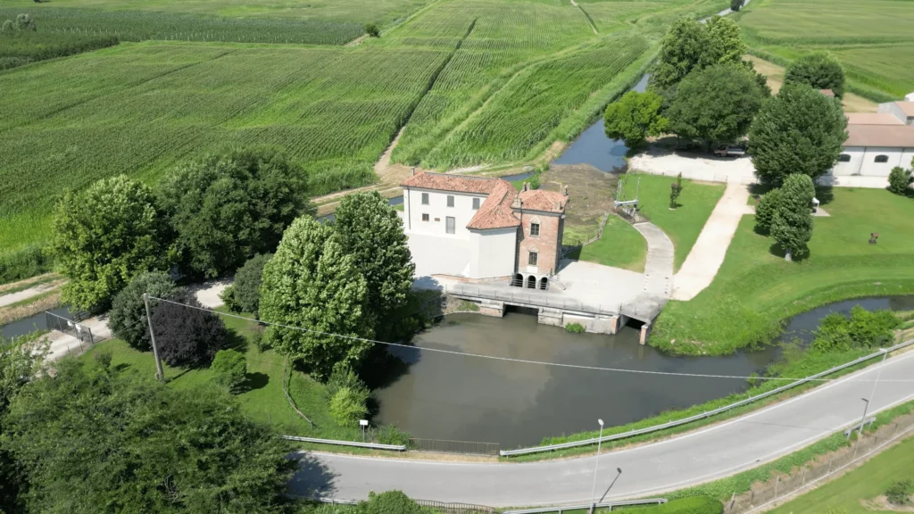 Manufatto idraulico del Gangaion