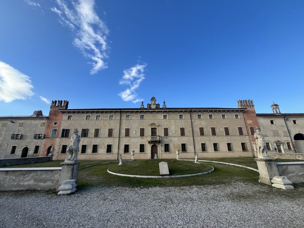 Villa balla doro